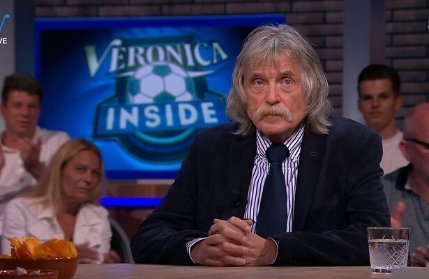 Veronica Inside
